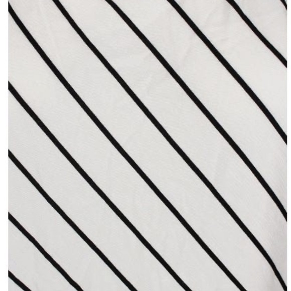 Kensie White and Black Striped Cropped Tank Top - Picture 7 of 7